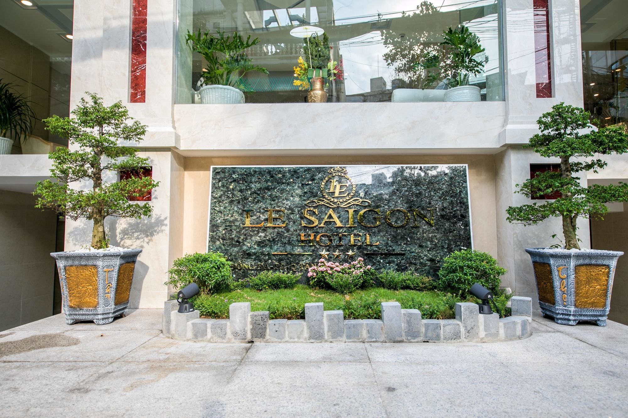 Le Saigon Hotel Ho Şi Min Exterior foto